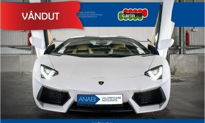 Autoturism Lamborghini Aventador LP 700-4 Roadster (an 2014)